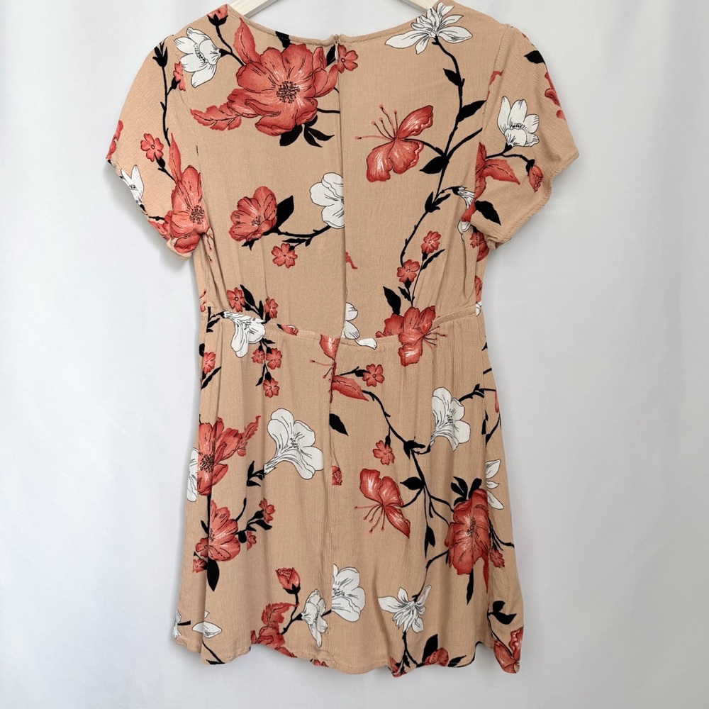 FAVLUX Tan Floral Mini Dress with Red and White Accents, Women’s Large - Picture 6 of 10